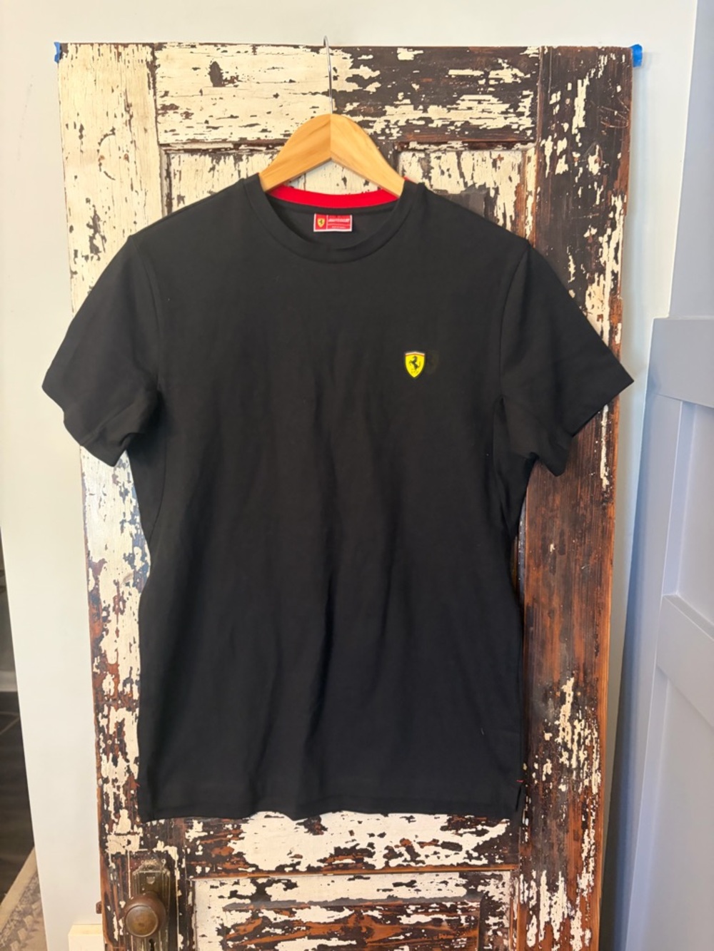 Scuderia Ferrari official Black embroidered Tee. Men’s size M